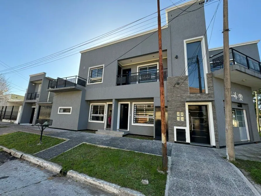 Departamento en Juan B Justo 900