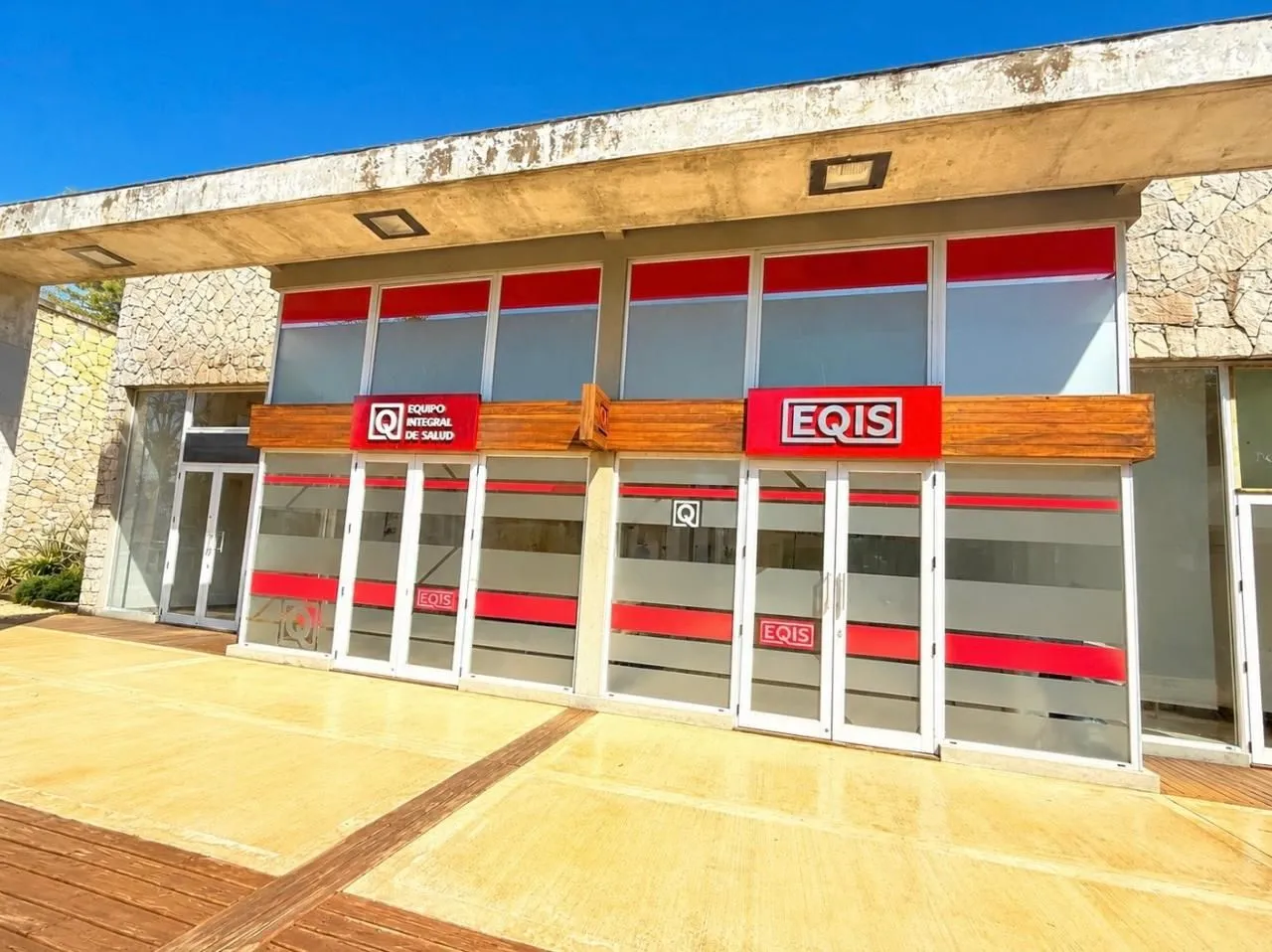 Local Comercial en AV. CONSTITUCION 1500