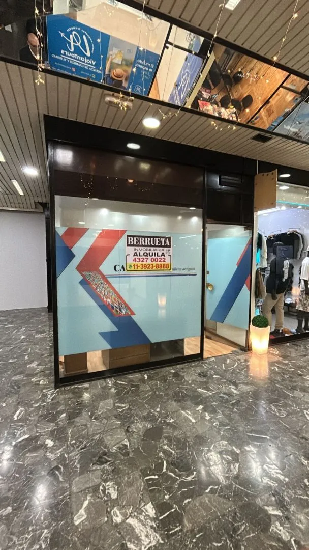 Local Comercial en PEATONAL FLORIDA 300