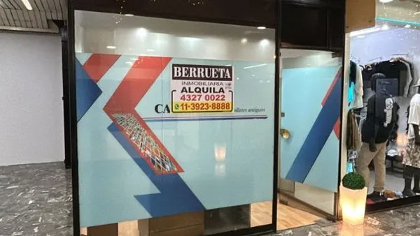 Local Comercial en PEATONAL FLORIDA 300