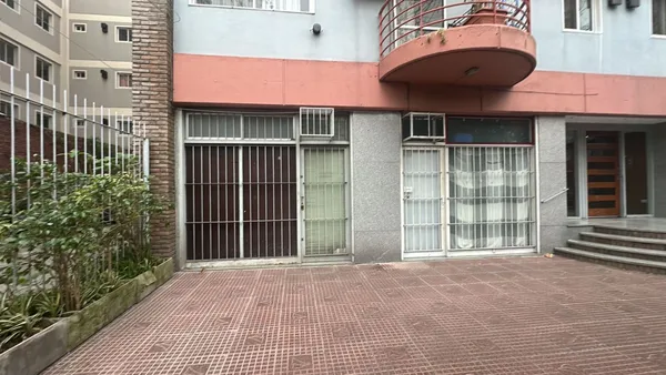 Local Comercial en 3 DE FEBRERO 600
