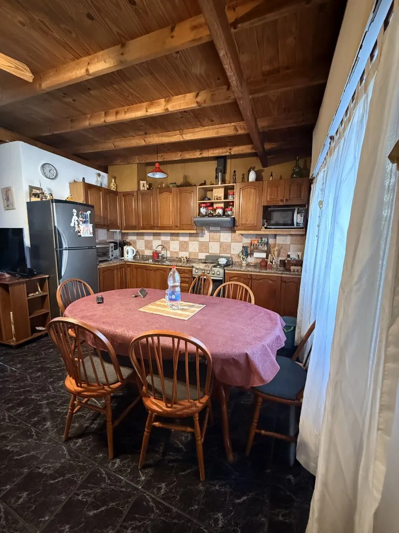 Casa en llerena 2800