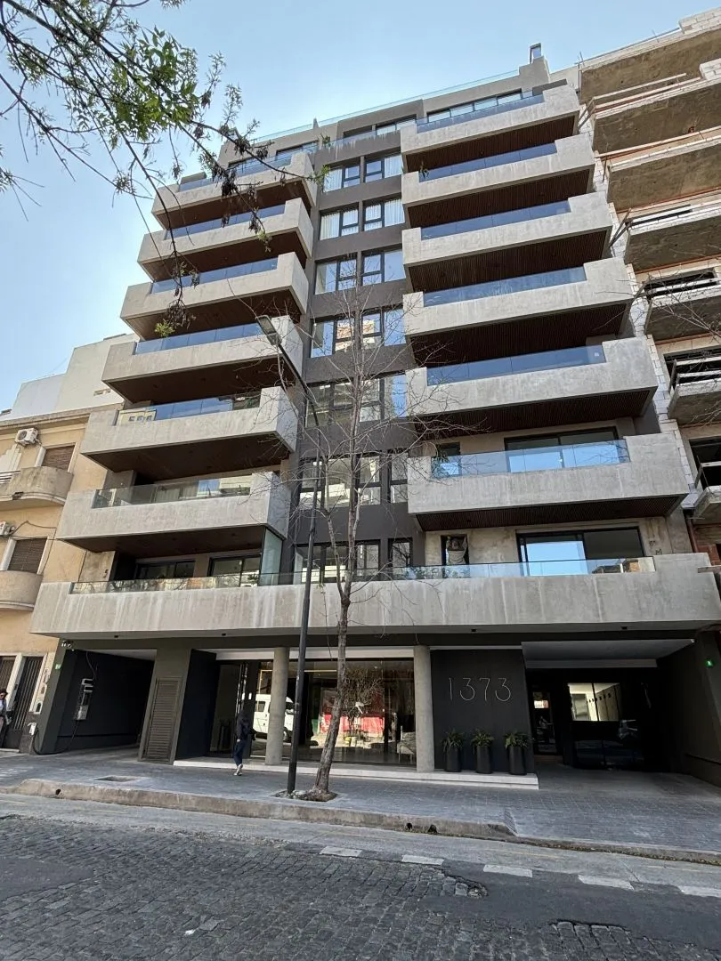 Departamento en Valle 1300