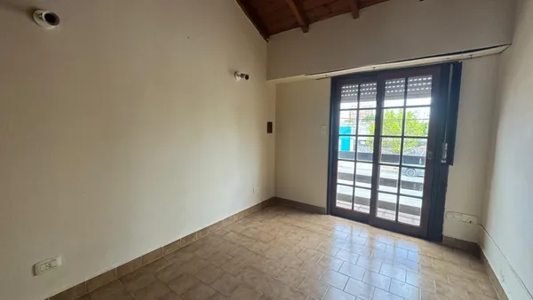 Departamento en Av. España 300