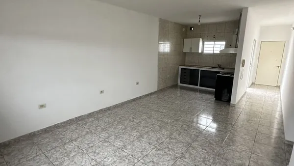 Departamento en 520 y 169