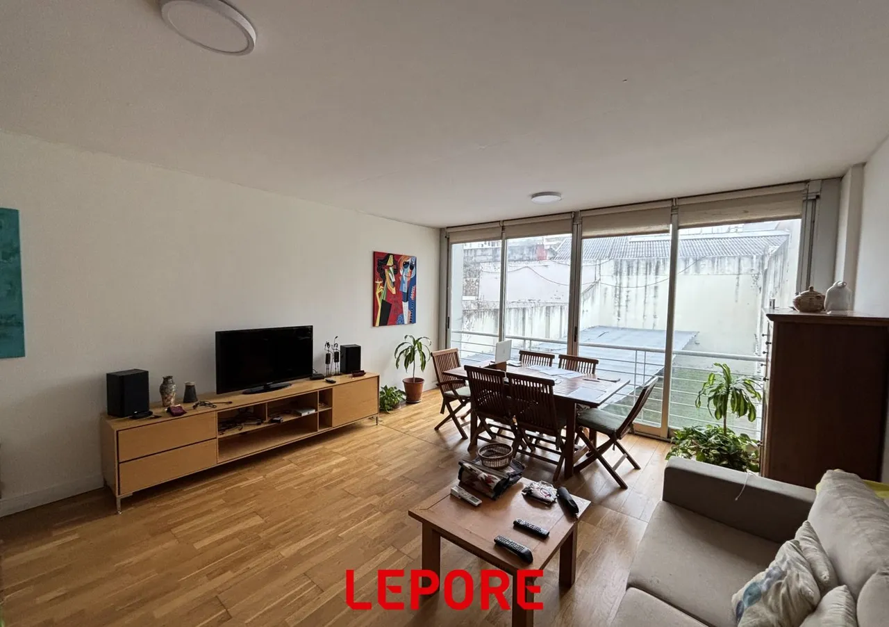 Departamento en EDUARDO ACEVEDO 200