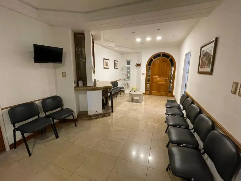 Casa en Mitre Bartolome 200