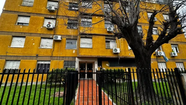 Departamento en CORREA 3700