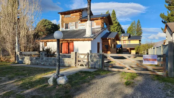 Casa en Rivadavia 2800