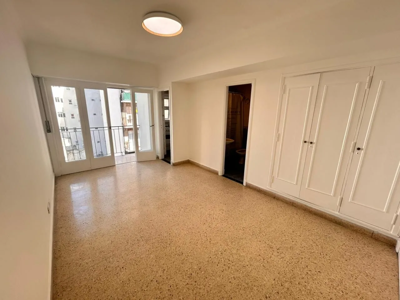 Departamento en BOLIVAR 2300