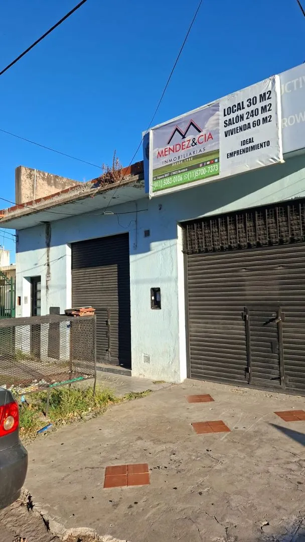 Local Comercial en JOAQUIN V. GONZA 1000
