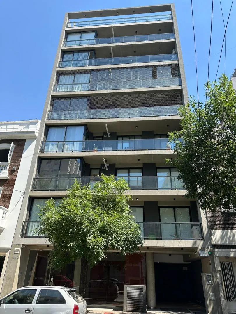 Departamento en calle Benito qui 1600