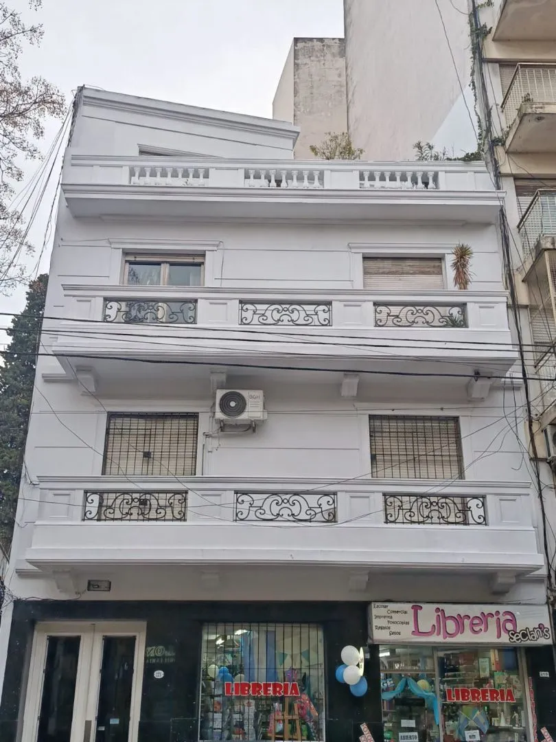 Departamento en Lautaro 200