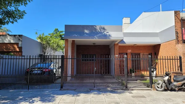 Casa en Castelli 1000