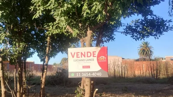 Lote en 28