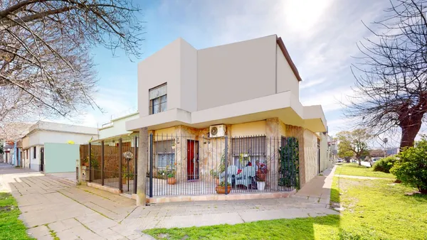 Casa en calle 122 100
