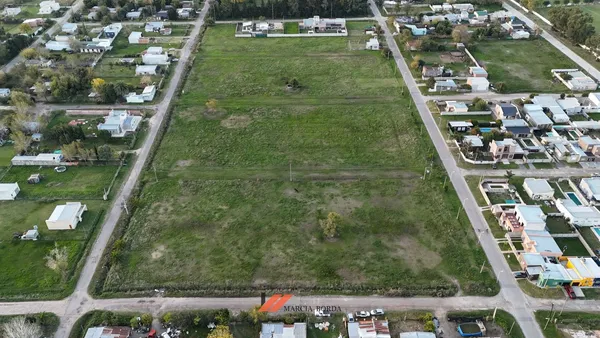 Lote en Calle Ramon Seij