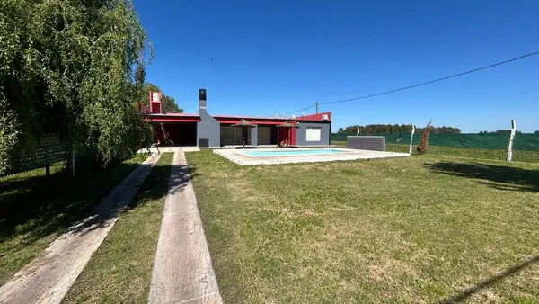 Quinta en Autopista Lucian 8600