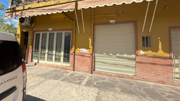Local Comercial en Los Caldenes 1300