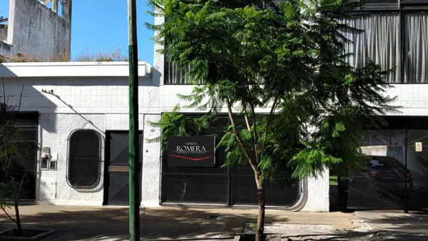 Local Comercial en Jose Maria Paz 300