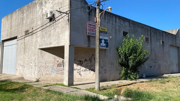 Galpon en Ruben Dario 1200