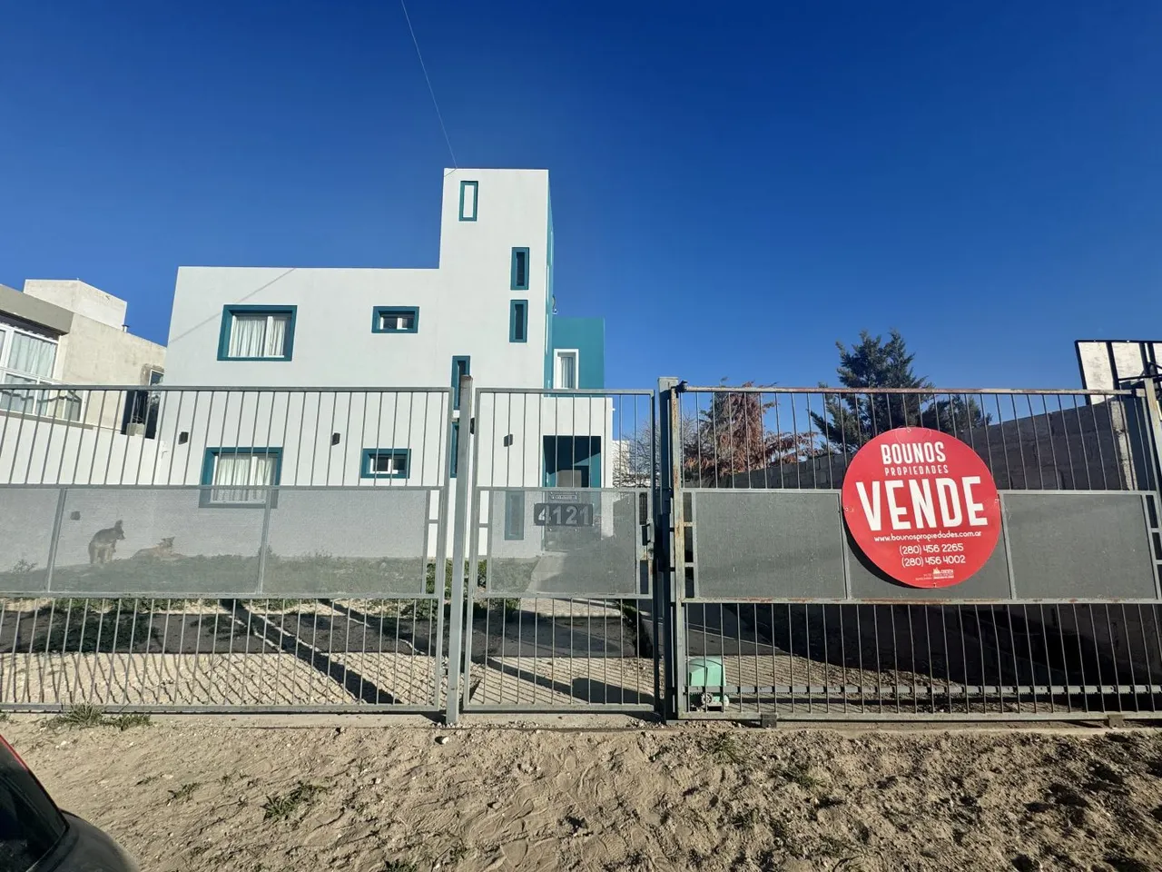 Casa en CORINTO 4100