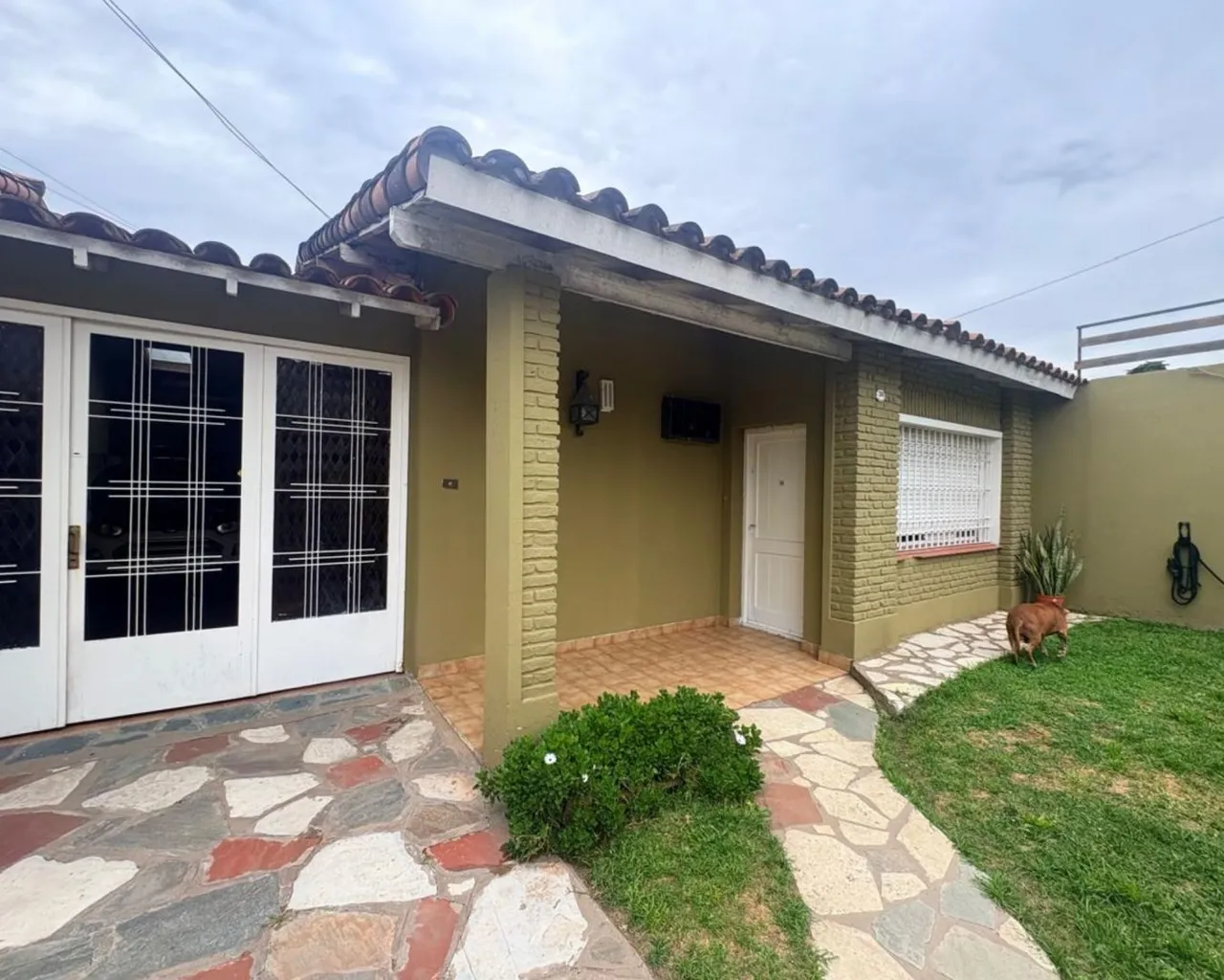 Casa en gimenez 2800