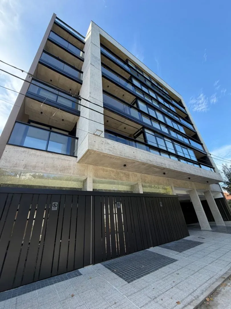 Departamento en ROCA 2100