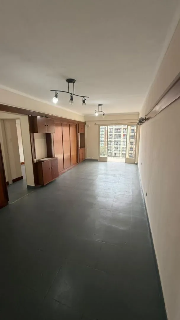 Departamento en 25 de mayo 600