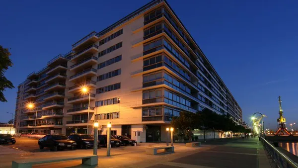 Departamento en JUANA MANSO 500