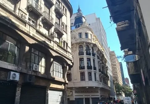 Oficina en Piedras 100