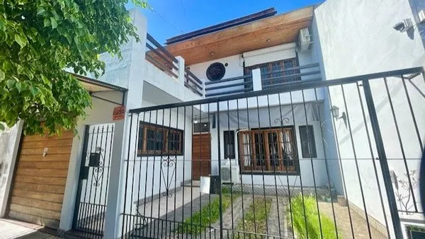 Casa en ECHEANDIA 5200