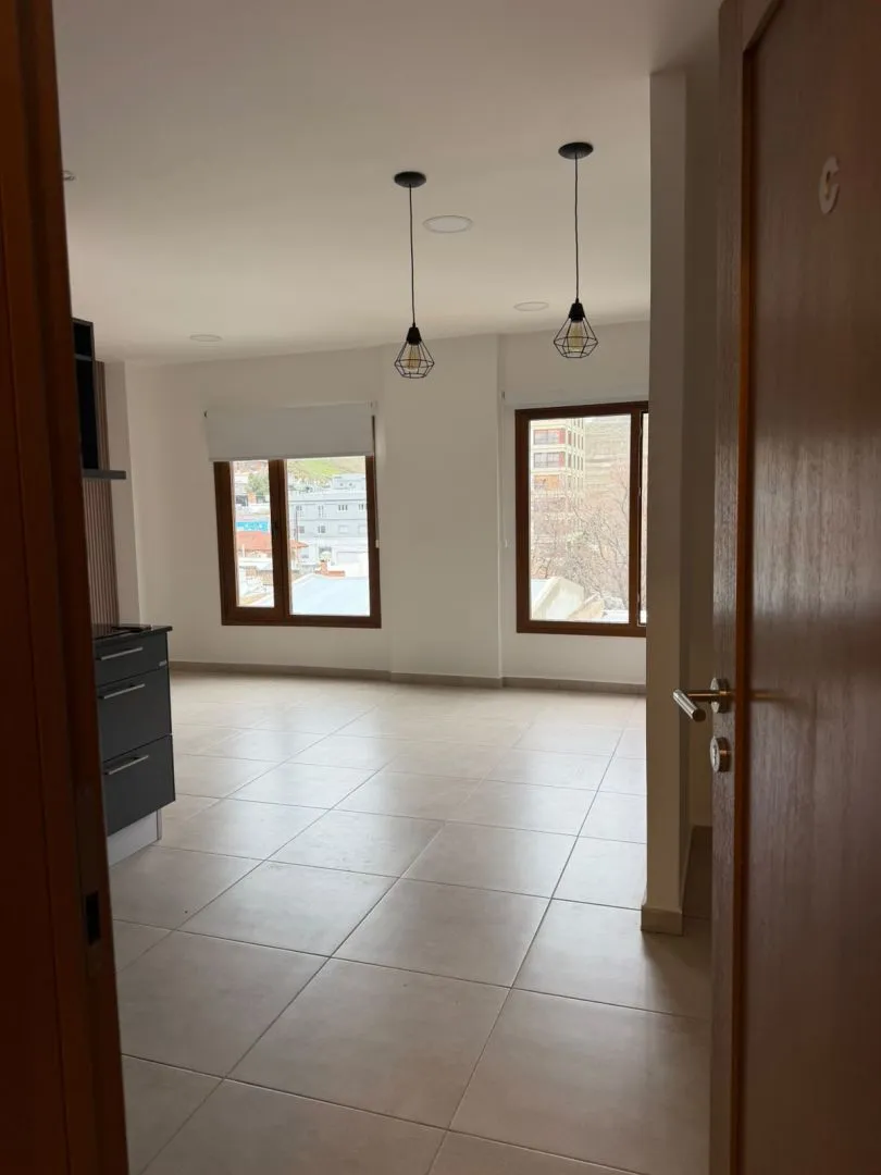 Departamento en Av. Rivadavia