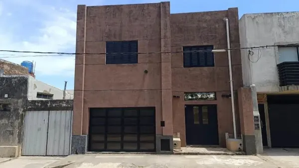 Casa en Dorrego 500