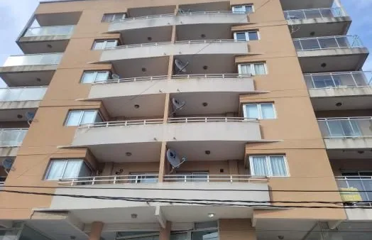 Departamento en Azopardo 100
