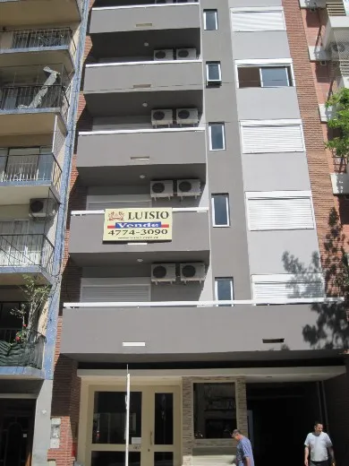 Departamento en ALVAREZ, JULIAN 600