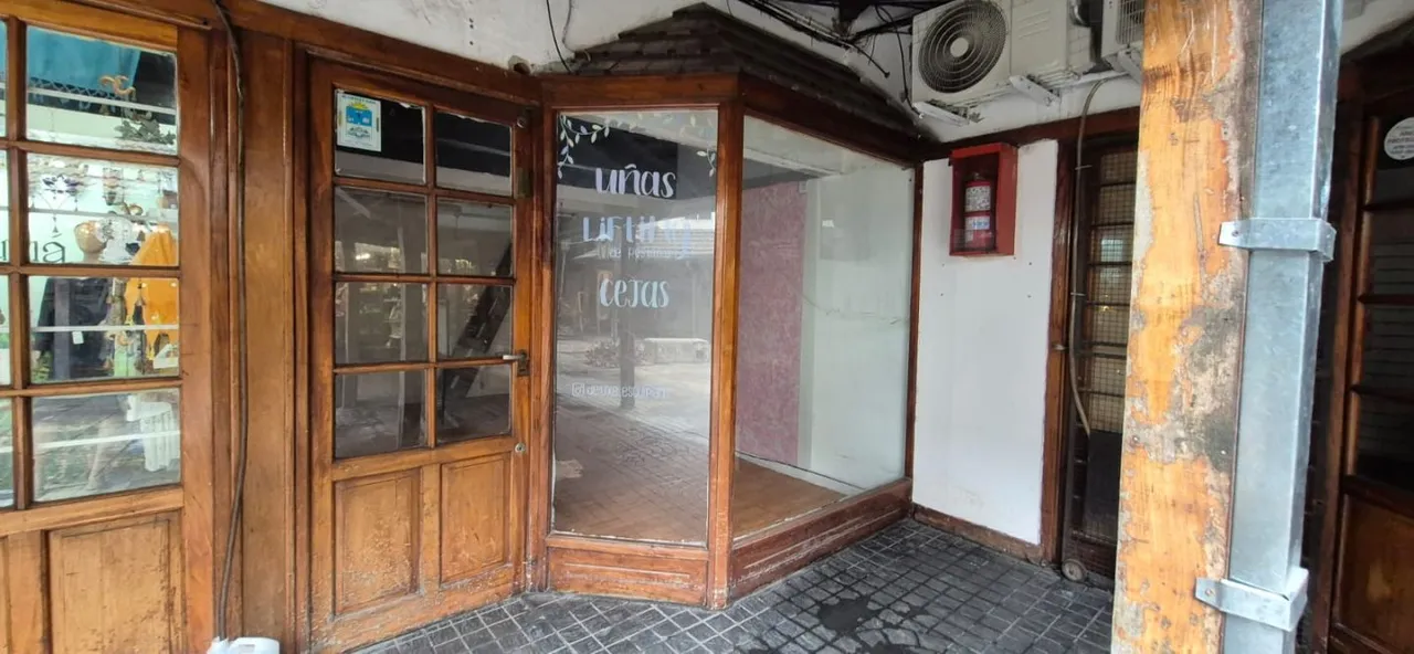 Local Comercial en URQUIZA 4700