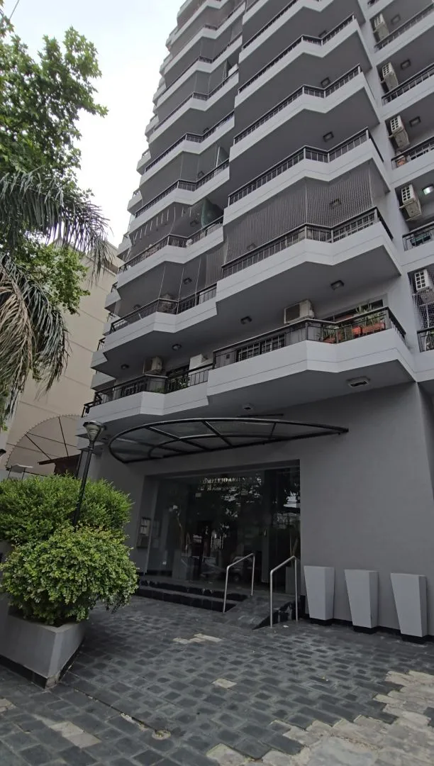 Departamento en Las Piedras 1200