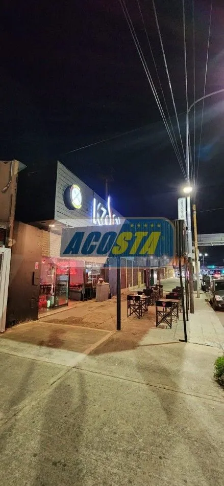 Negocio en Av. Emilio Castr
