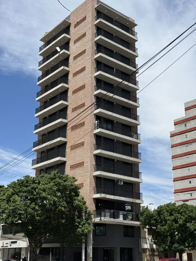 Departamento en 27 de Febrero 1600