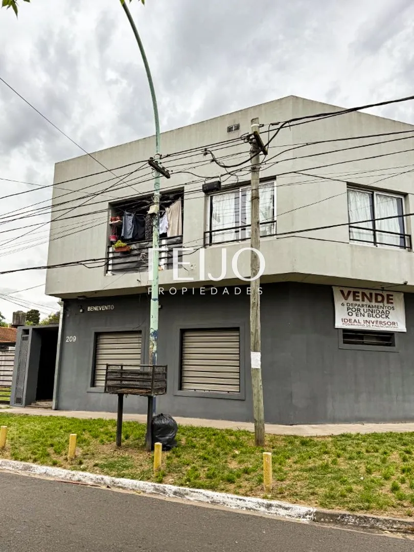 Edificio en 106 200