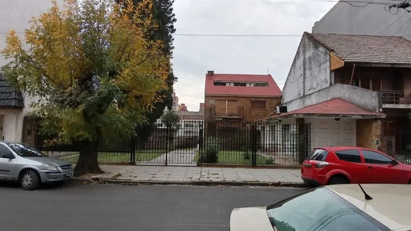 Lote en TUCUMAN 1600