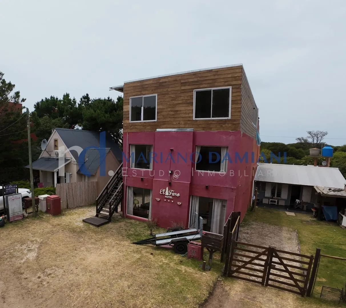 Edificio en Niza 400