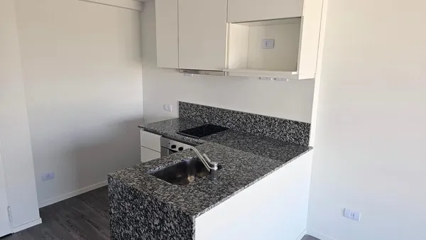 Departamento en Finocchietto 900