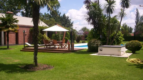 Quinta en RIO SALADO 400