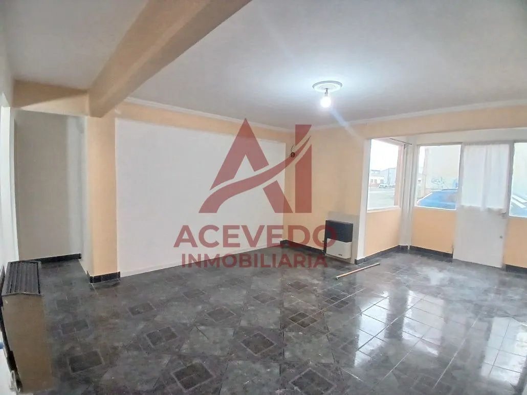 Departamento en GOYTISOLO 600