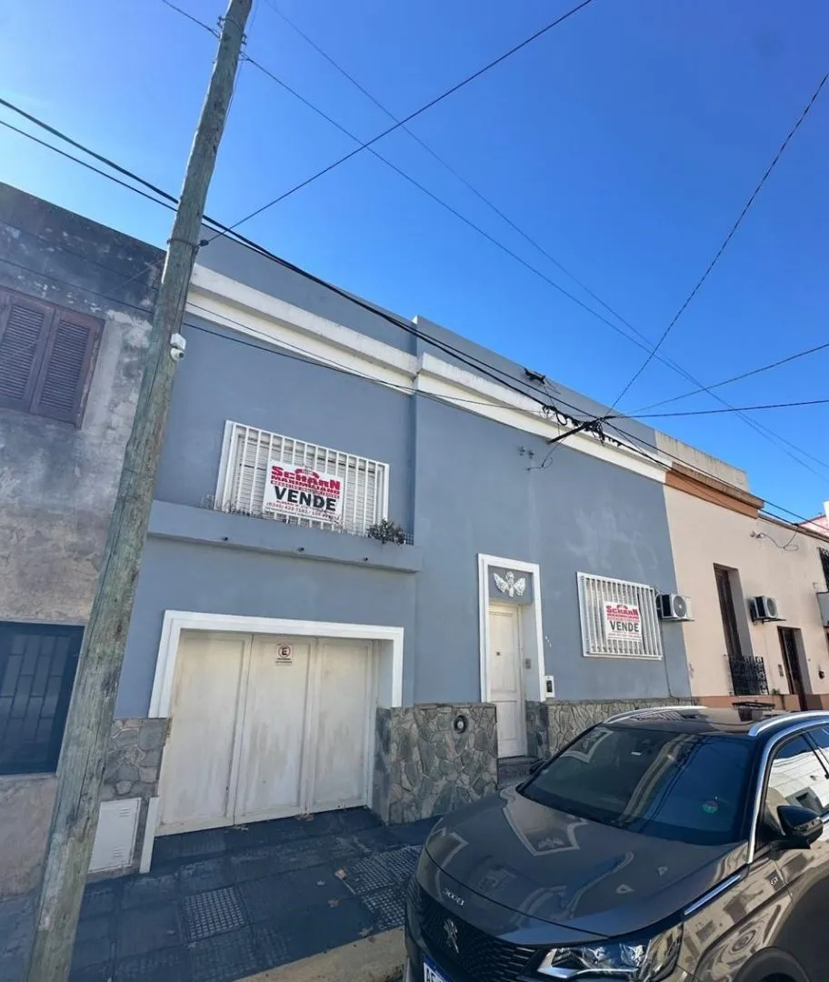 Casa en RIVADAVIA 600
