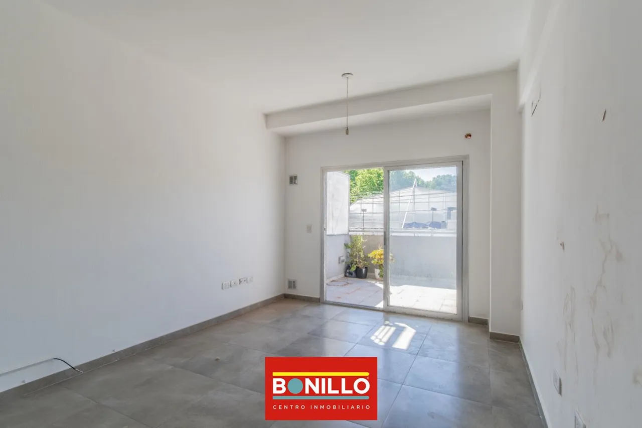Departamento en GRIVEO 2200