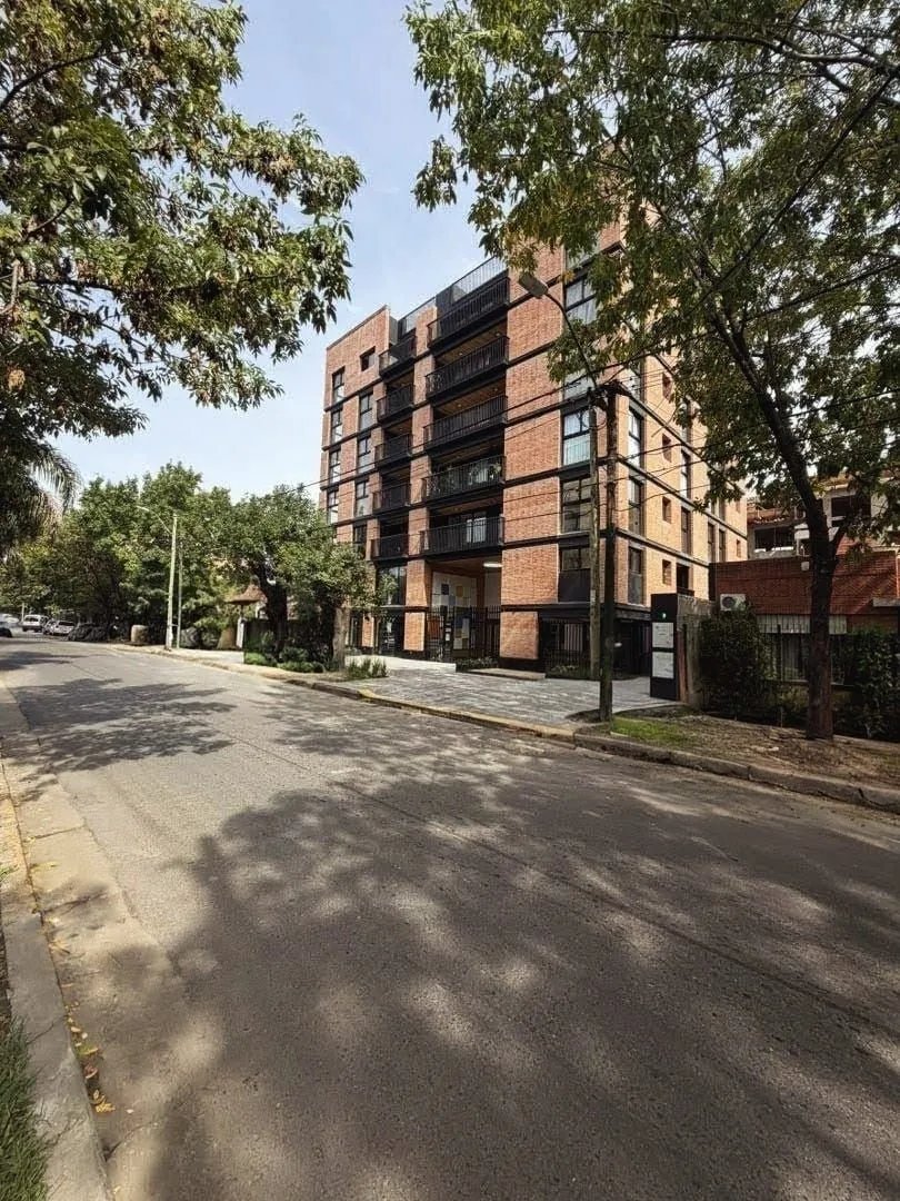 Departamento en Paulino Rojas 200