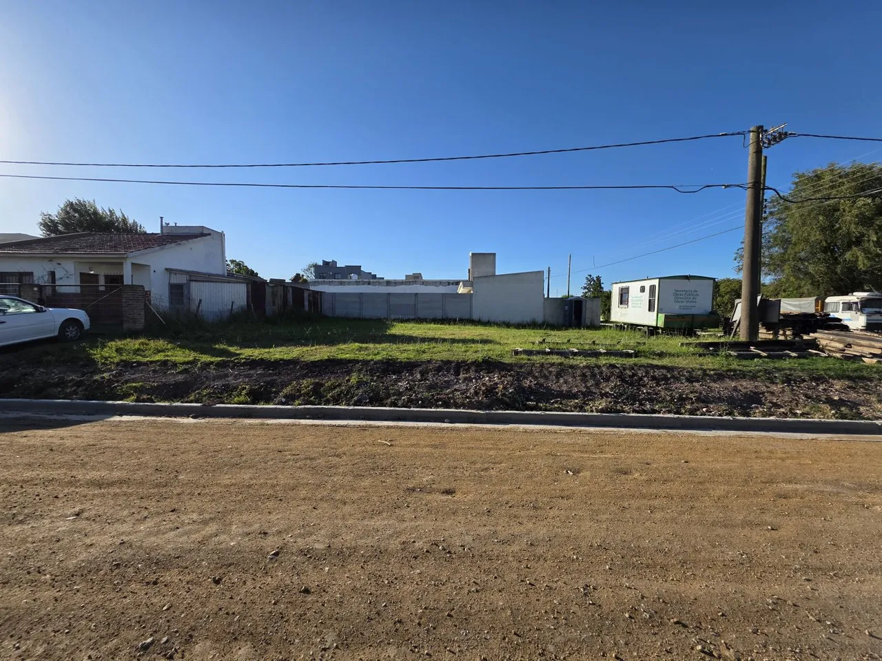 Lote en 21 esq. 42